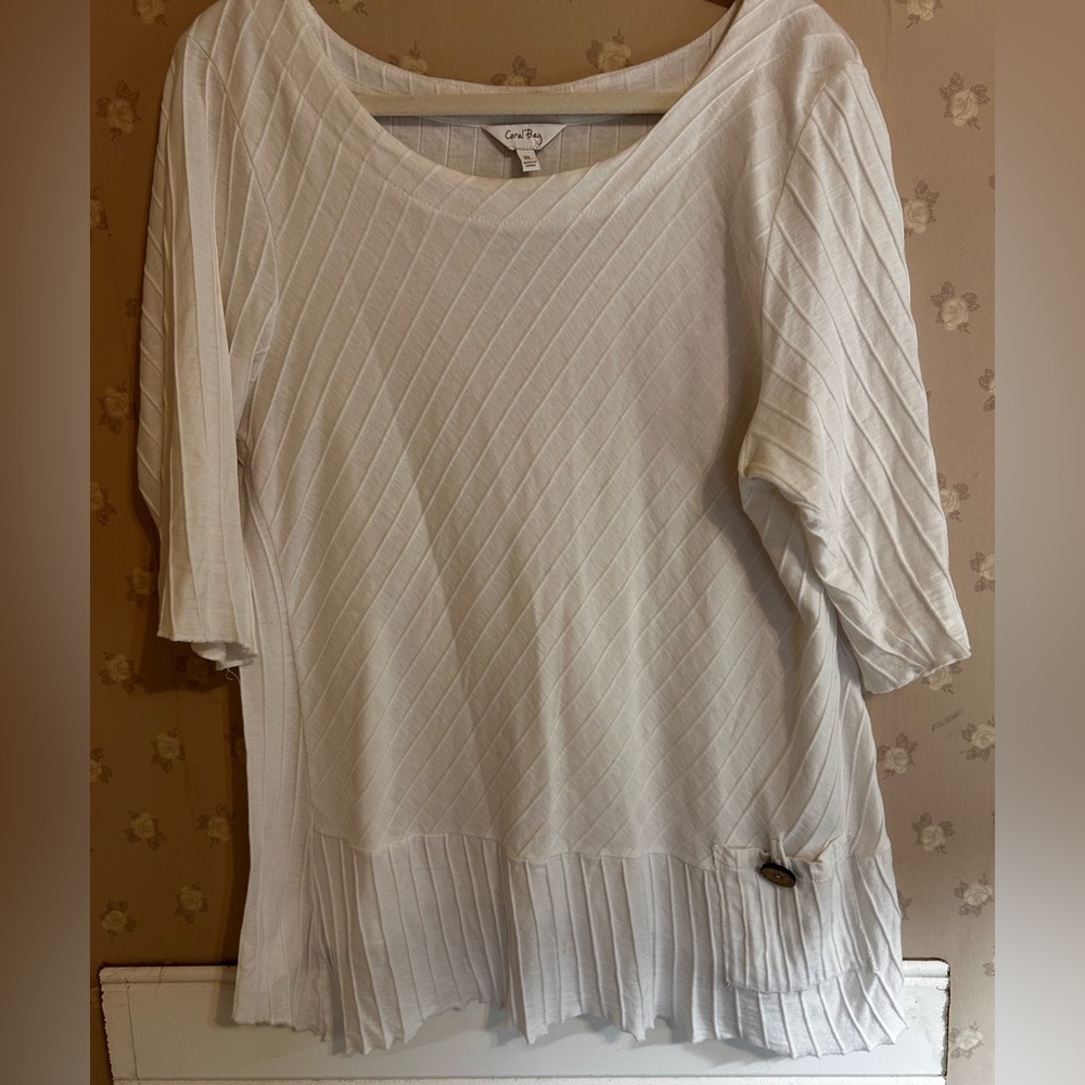 Bundle of 2:  Croft & Barrow  Coral Bay Xl Cotton Tops preowned great condition
